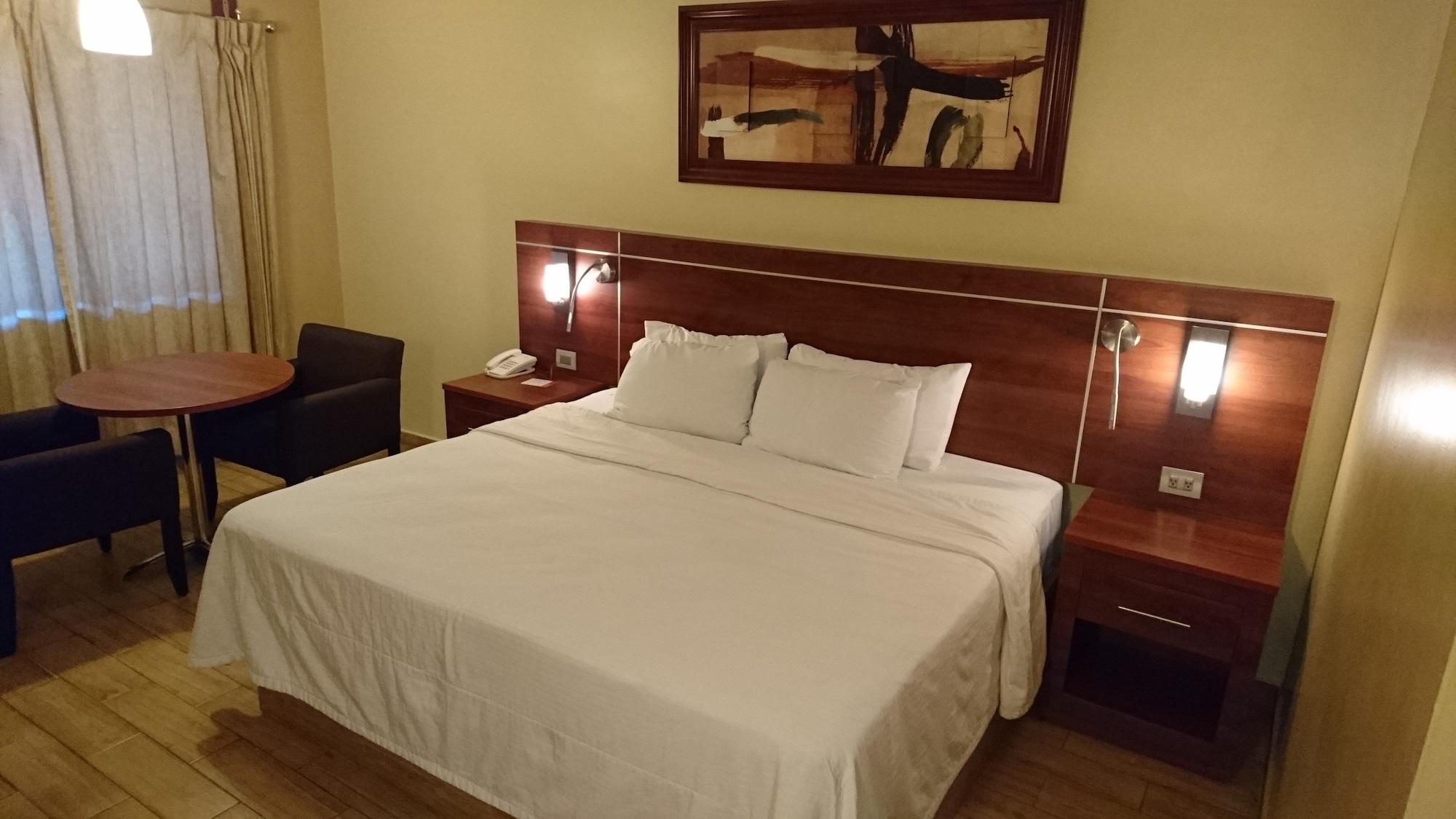 Hotel San Sebastian Hermosillo Bagian luar foto